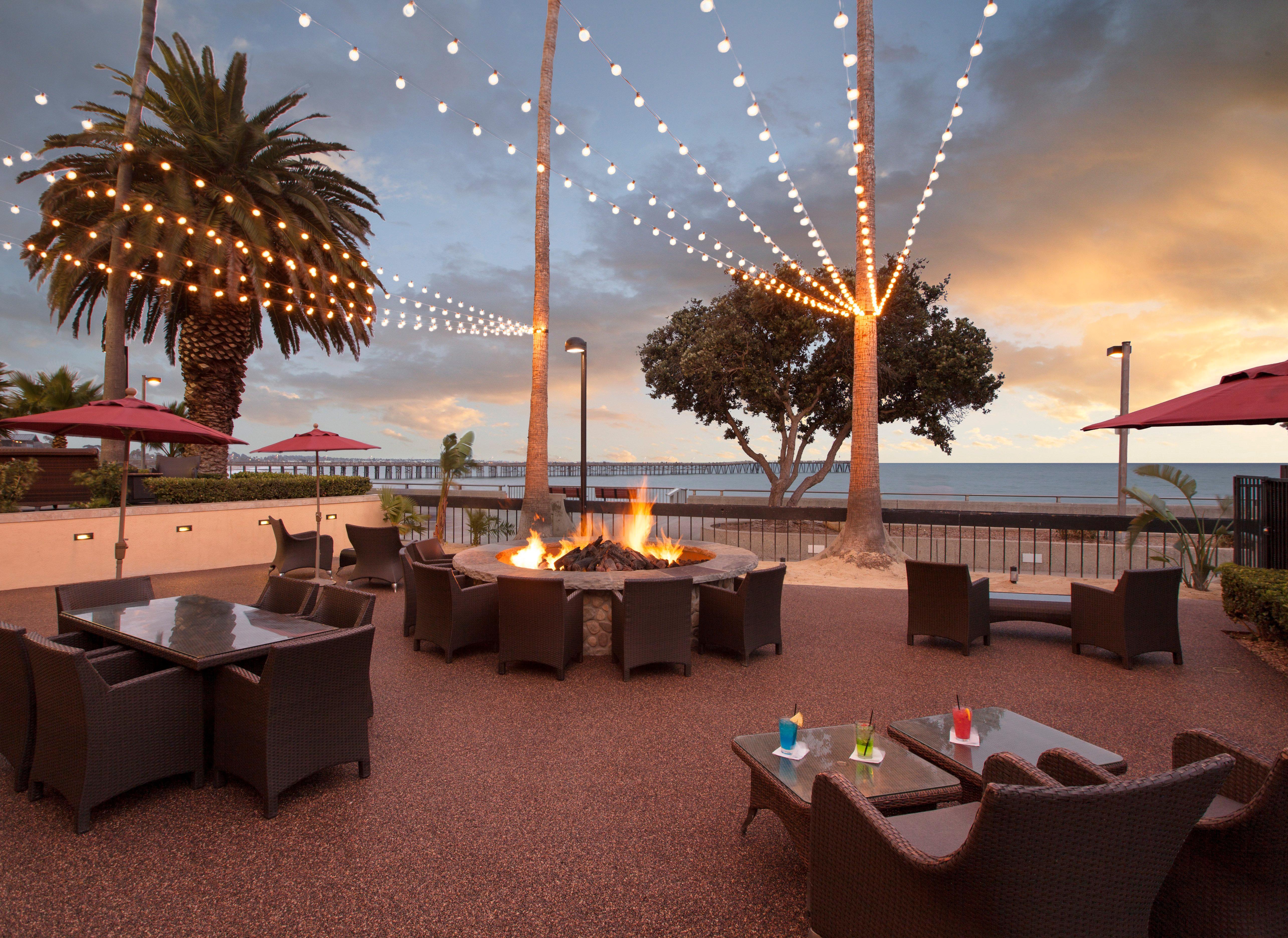 Crowne Plaza Hotel Ventura Beach, an IHG hotel Exterior foto