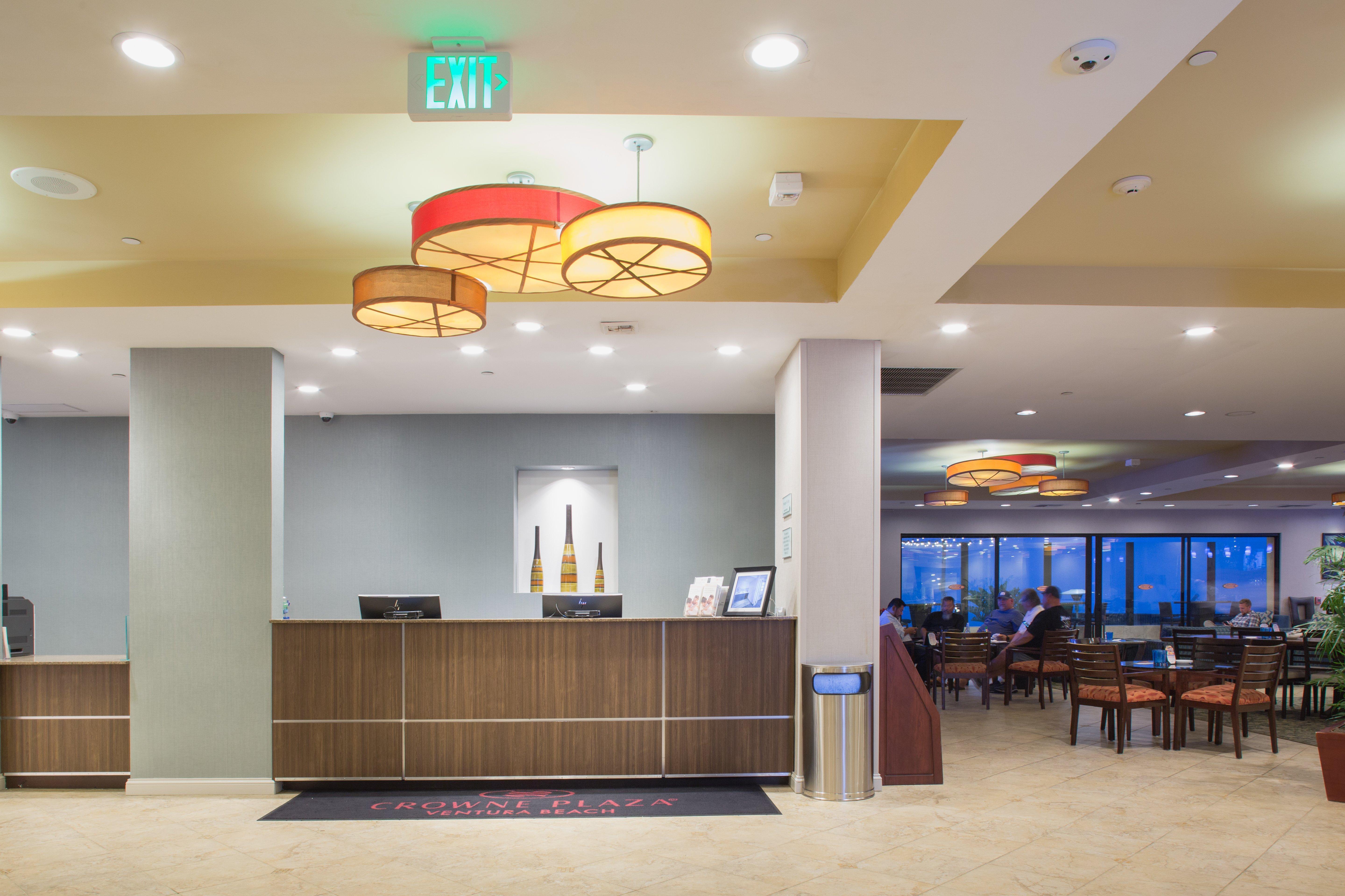 Crowne Plaza Hotel Ventura Beach, an IHG hotel Exterior foto