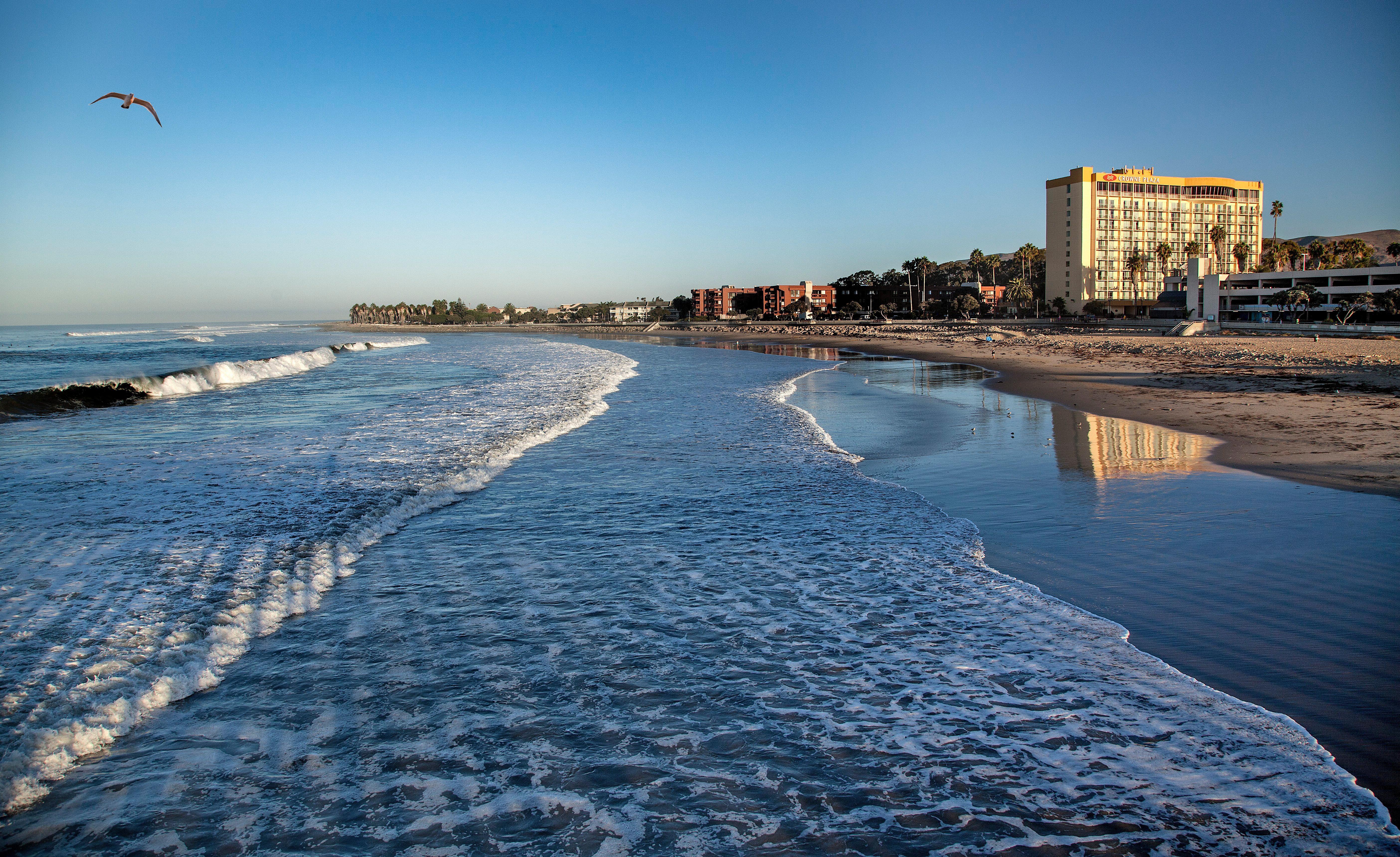 Crowne Plaza Hotel Ventura Beach, an IHG hotel Exterior foto